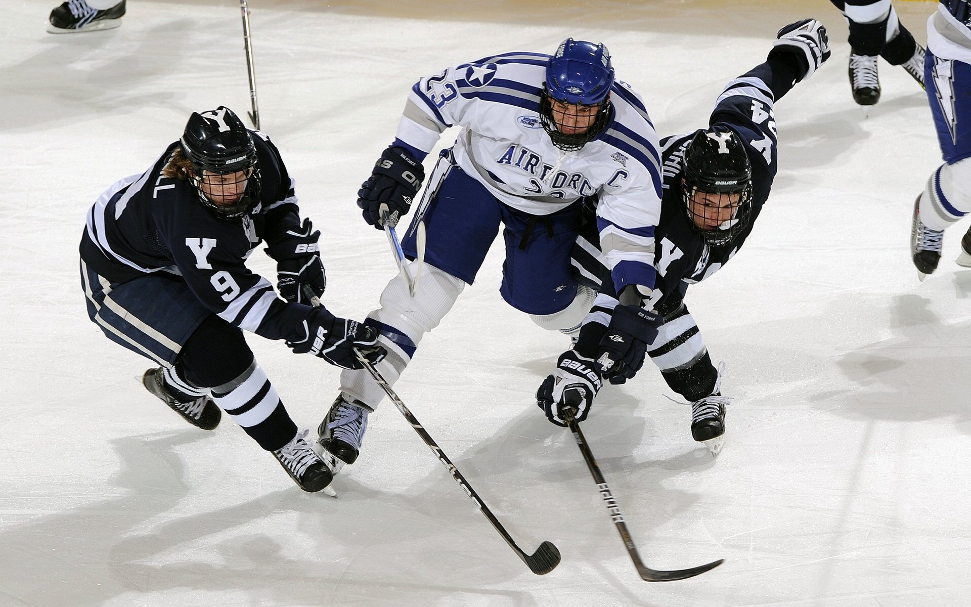青少年体育比赛电子评分系统试点成功，青少年体能比赛
