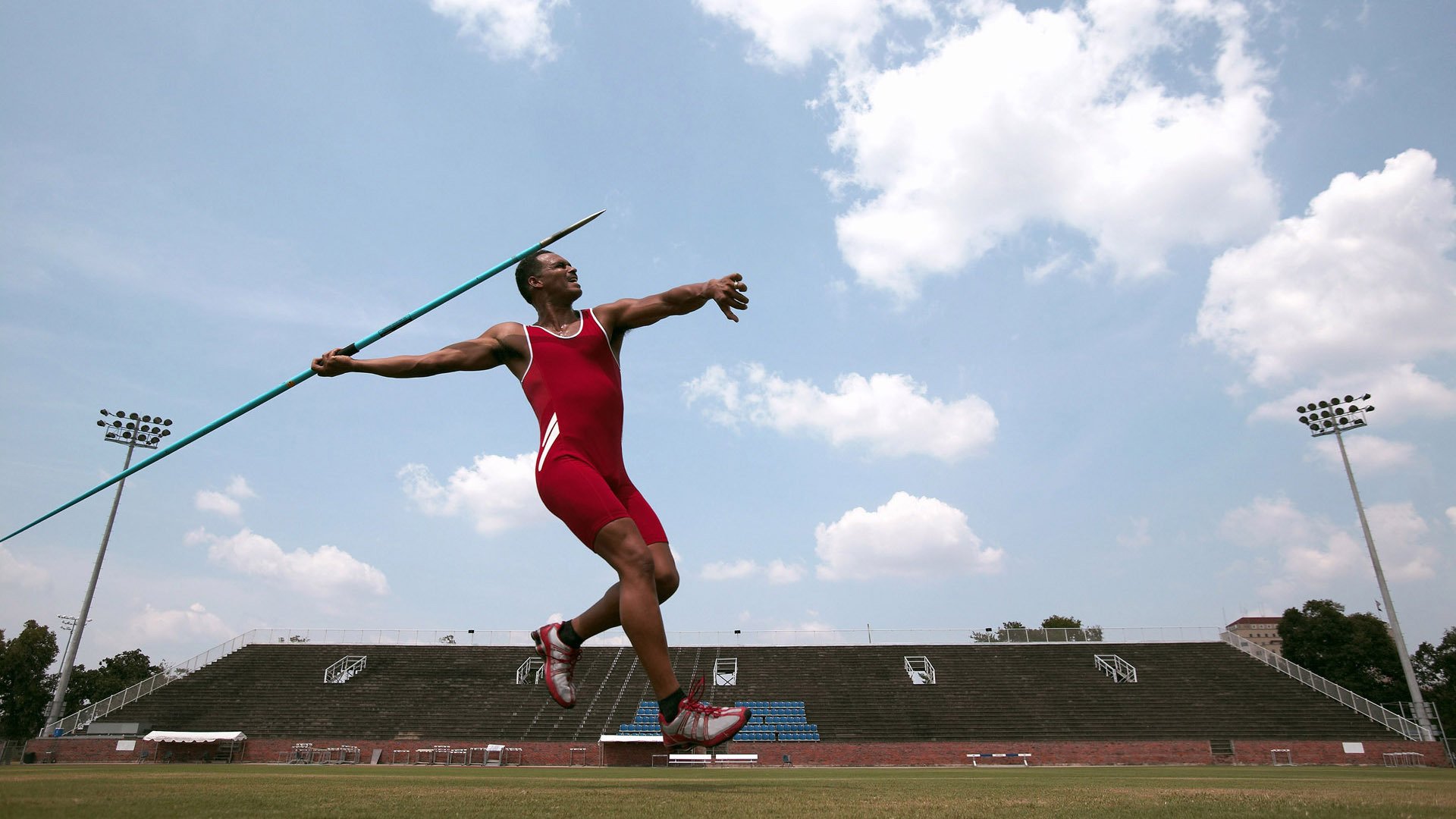 中国足球青训体系国际交流，中国足球青训体系是什么